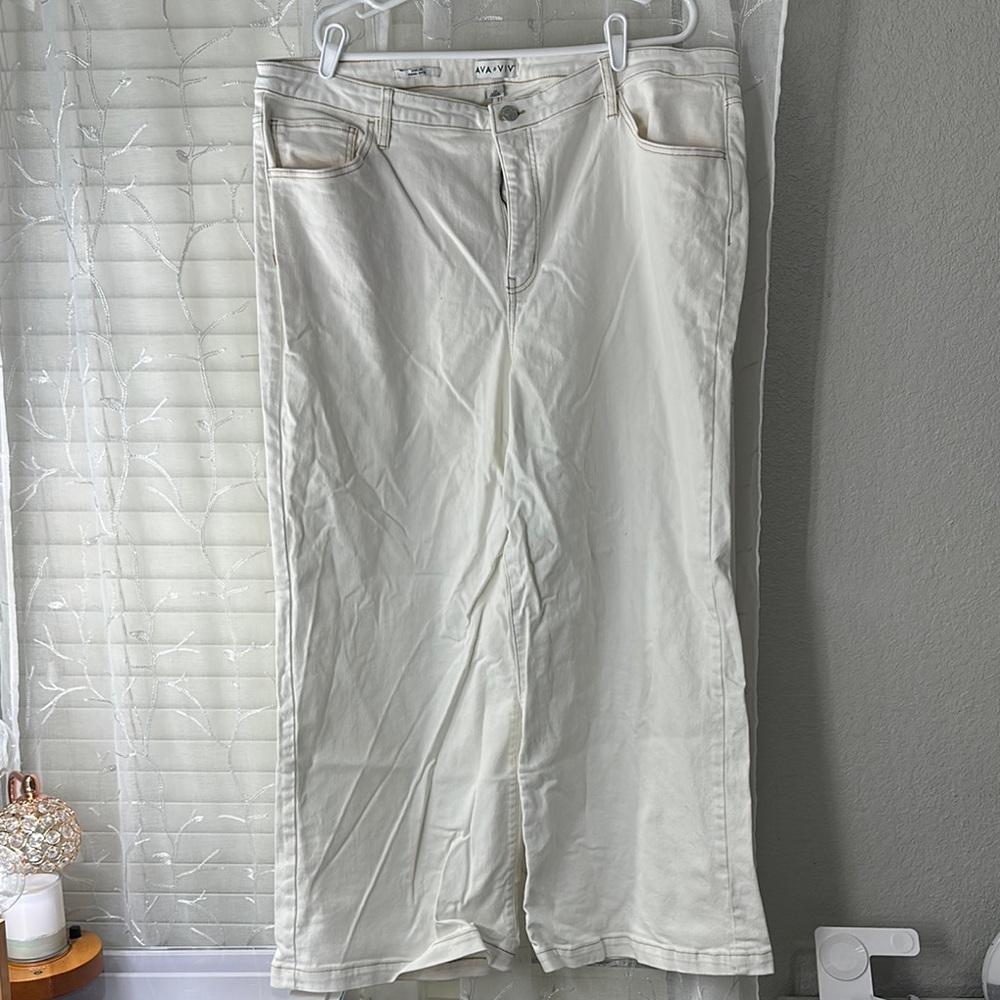 Ava & Viv Off-White Wide-Leg Pants
